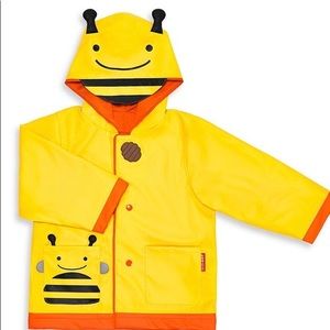 Skip hop zoo bee raincoat NWT 2T